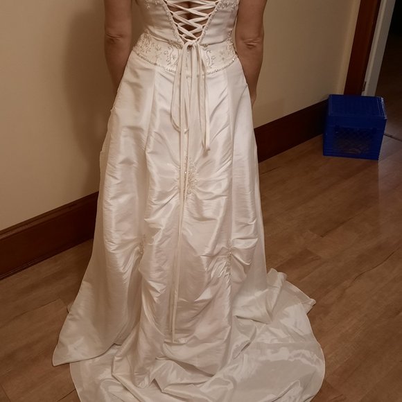 Atelier Diagonale Wedding Dress Size 8 - Picture 6 of 8